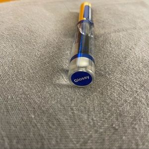 Glossy gloss brand NEW- senegence